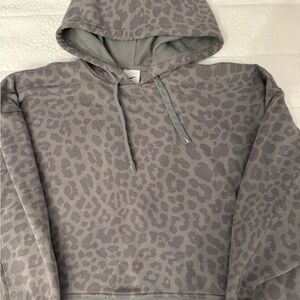 Nike Hooded Pullover in Light Gray with Subtle Print